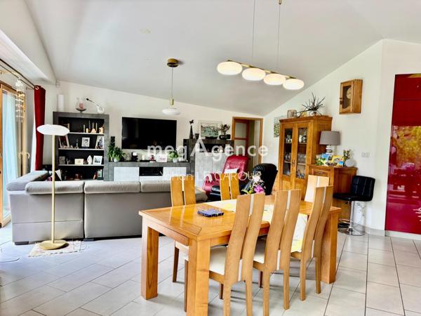 Maison à CLOHARS-CARNOET, 29360 - 5 pièces 120m²