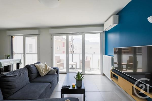 Appartement F2 à vendre  2 pièces - 46 m 2   GRENOBLE  - 38