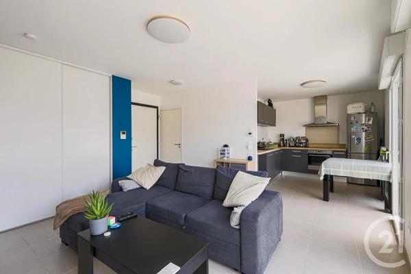 Appartement F2 à vendre  2 pièces - 46 m 2   GRENOBLE  - 38