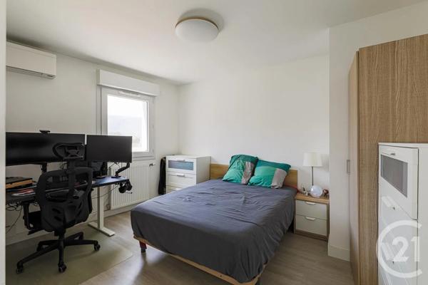 Appartement F2 à vendre  2 pièces - 46 m 2   GRENOBLE  - 38