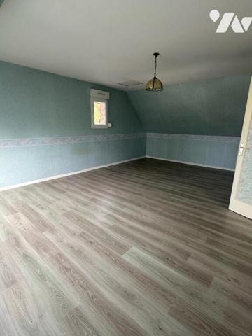 Maison individuelle à vendre à proximité du centre de BAPAUME et aussi de l'autoroute A1 compre...