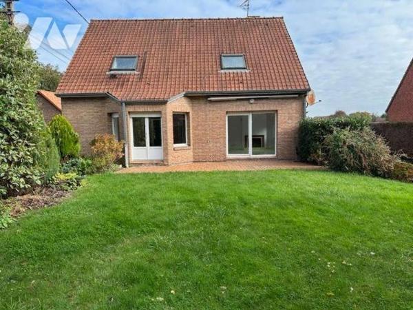 Maison individuelle à vendre à proximité du centre de BAPAUME et aussi de l'autoroute A1 compre...