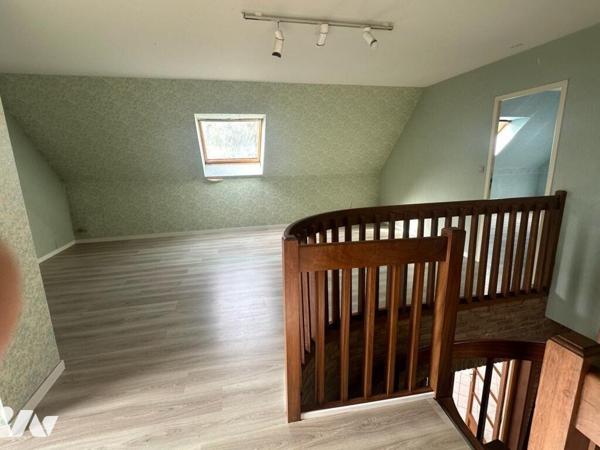 Maison individuelle à vendre à proximité du centre de BAPAUME et aussi de l'autoroute A1 compre...