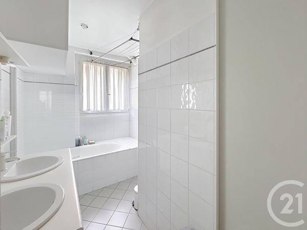 Appartement F4 à vendre  4 pièces - 80 m2 PARIS - 75018