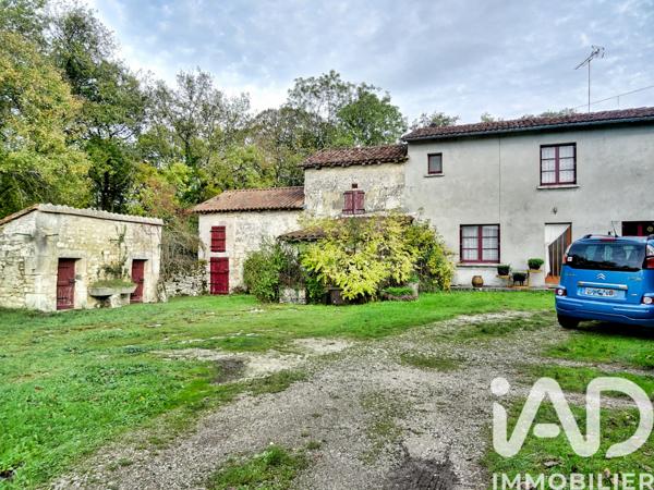Maison à vendre 6 pièces 135 m² La Rochebeaucourt-et-Argentine