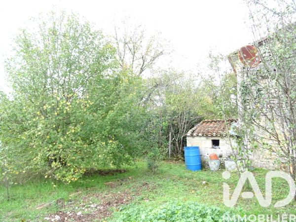 Maison à vendre 6 pièces 135 m² La Rochebeaucourt-et-Argentine