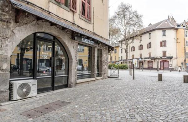 Chambéry - Murs Local commercial - 27,17 m²