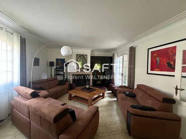 Charmante maison spacieuse 5 pièces de 188m2 avec parc arboré