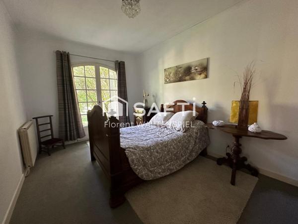 Charmante maison spacieuse 5 pièces de 188m2 avec parc arboré