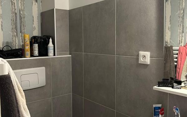 Appartement à louer    1 pièce • 30 m2 Bordeaux