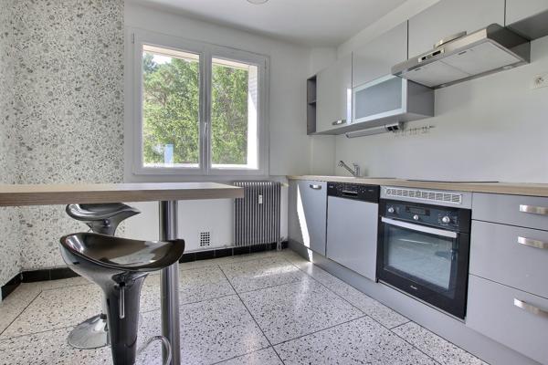 Grand Appartement T3 - Balcon