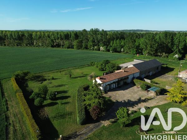 Maison à vendre 5 pièces 162,75 m² Plaine-et-Vallées