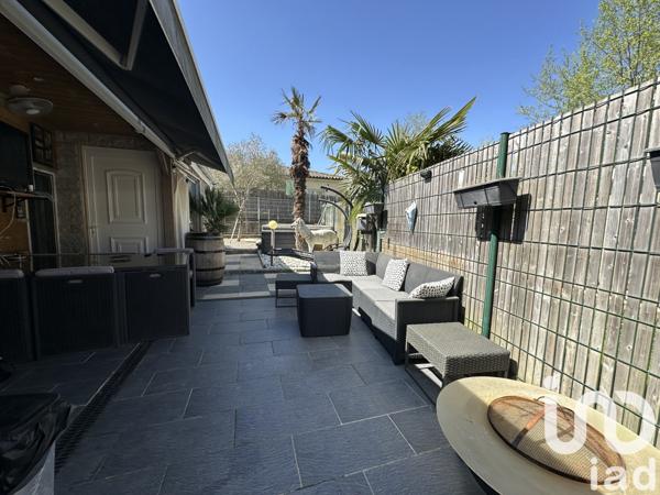 Maison 5 pièces de 129 m² à Cavignac (33620)