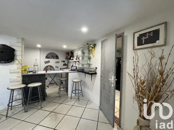 Maison 5 pièces de 129 m² à Cavignac (33620)