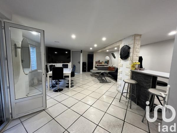 Maison 5 pièces de 129 m² à Cavignac (33620)