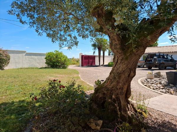 Belle longère rénovée T5 proche de Niort