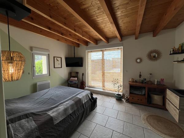 Belle longère rénovée T5 proche de Niort