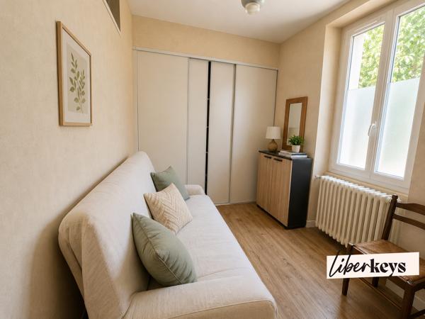 Maison familiale T5 de plain-pied rénovée avec garage et jardin