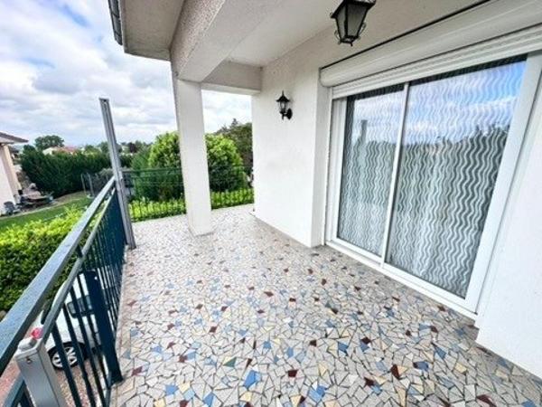 Maison 6 pièces 133 m² avec terrain à Commelle-Vernay