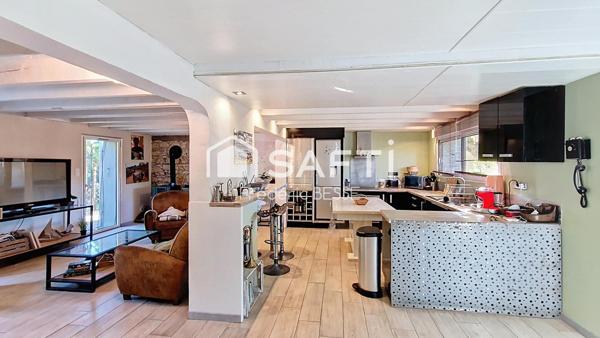 Maison T5 125 m² proche commoditées.