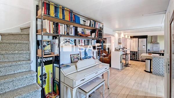 Maison T5 125 m² proche commoditées.