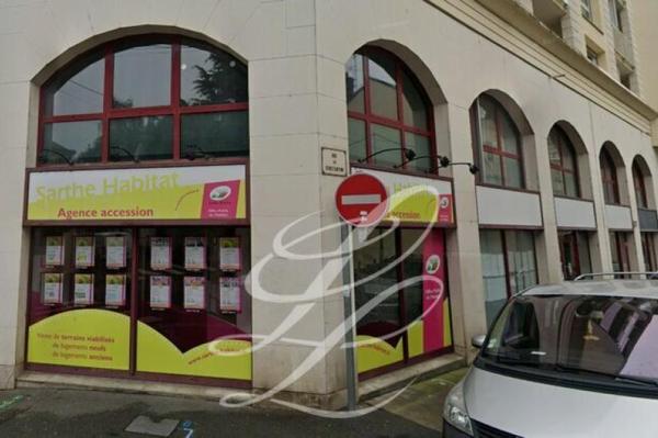 Vente - COMMERCE 70 m 2