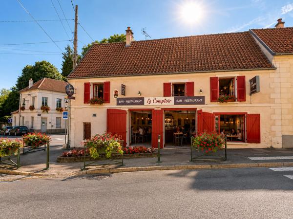 🍽️ À vendre – Restaurant Bar avec Terrasse – 56 couverts + Appartement 🍷