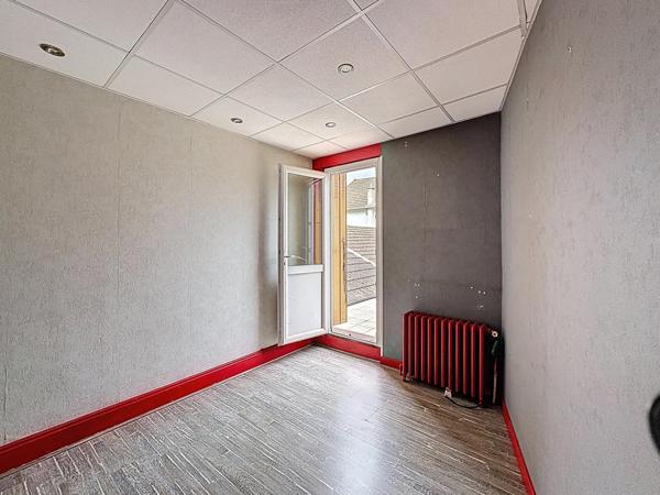 Appartement + atelier à rénover – 250m²