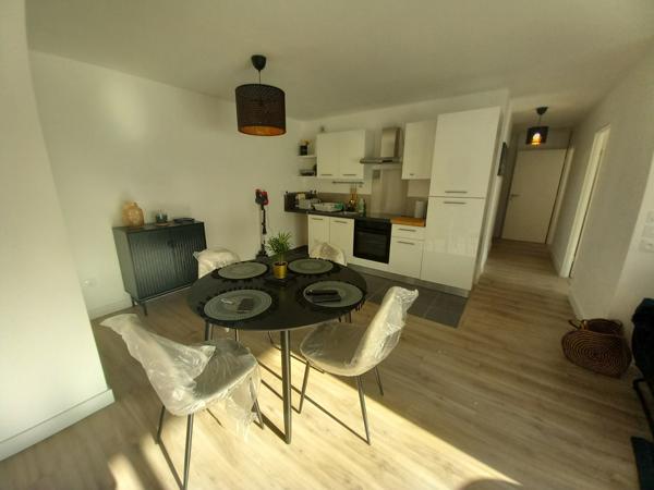 Appartement 3 pièce(s) 2 chambre(s) 64.2 m²