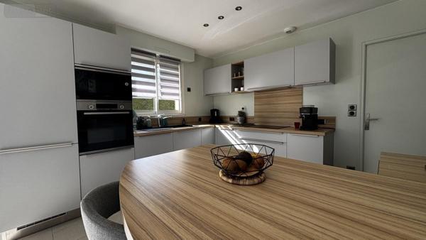 Maison à vendre à Les Ponts-de-Cé dans le Maine-et-Loire (49130), ref : 49020-490