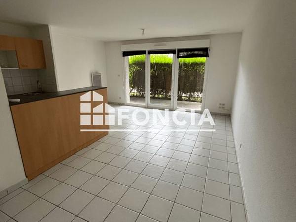 Location Appartement 2 pièces 53.1 m² - 31 RUE DE CITA Vesoul 70000