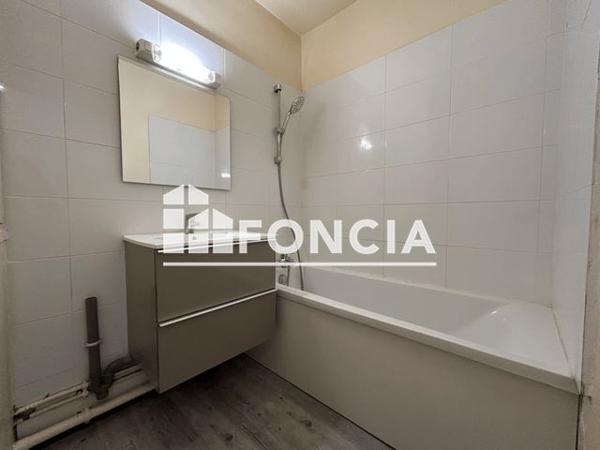 Location Studio 39.85 m² - 85-87 AVENUE GAMBETTA Chatou 78400