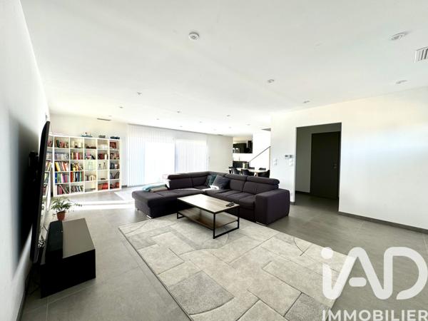 Maison à vendre 6 pièces 150 m² Merville