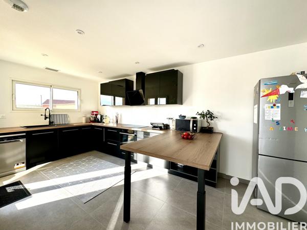 Maison à vendre 6 pièces 150 m² Merville