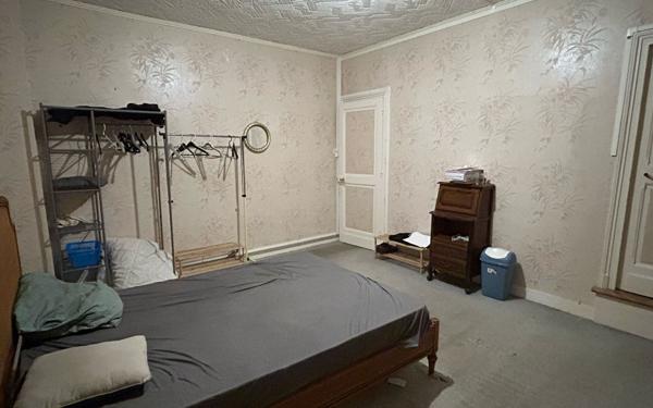 Maison à vendre    3 pièces •  Saint-Quentin