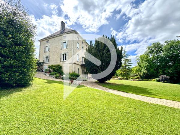 Maison 11 pièces 532 m2