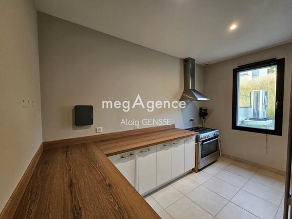 Maison à SAINTES, 17100 - 6 pièces 202m²