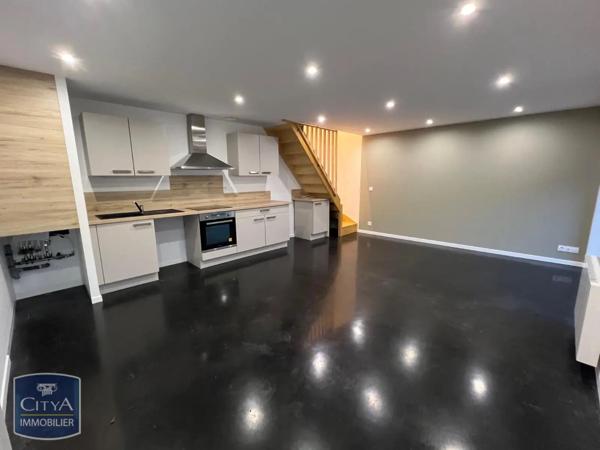 Maison à louer 3 pièces 52.63m² Ravel (63190)