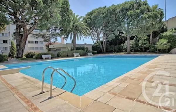 Appartement Studio à vendre  1 pièce - 20,50 m 2   LE GOLFE JUAN  - 06