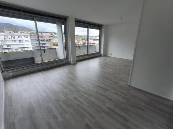 Appartement 5 pièce(s) 3 chambre(s) 99 m²