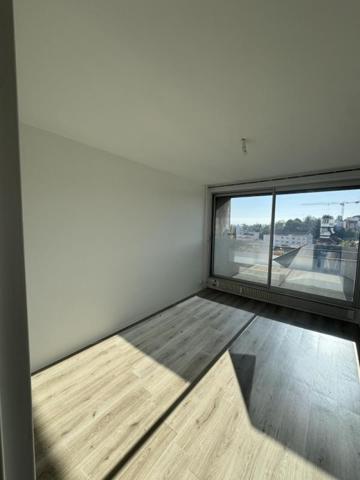 Appartement 5 pièce(s) 3 chambre(s) 99 m²