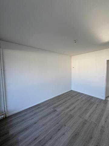 Appartement 5 pièce(s) 3 chambre(s) 99 m²