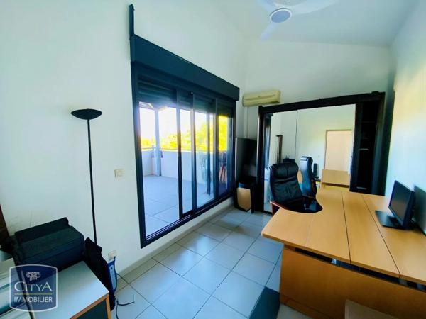 Appartement à vendre 4 pièces 84m² Saint-Paul (97460)