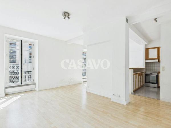 Vente Appartement 5 pièces de 88m² - 75011 Paris