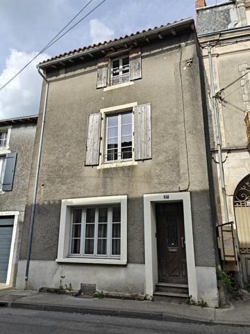 Maison de ville à Parthenay