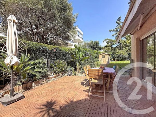 Appartement F3 à vendre  3 pièces - 78,36 m 2   ANTIBES  - 06
