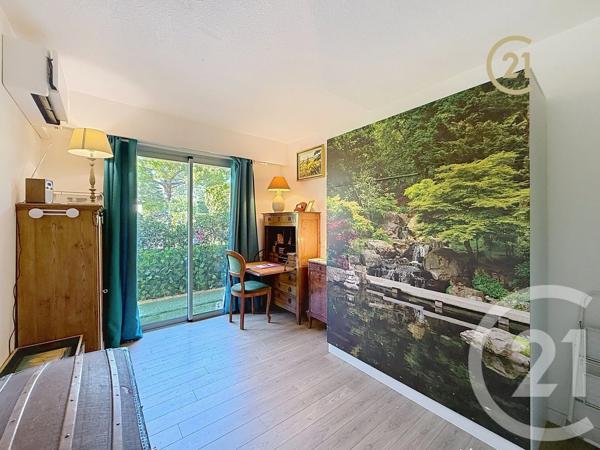 Appartement F3 à vendre  3 pièces - 78,36 m 2   ANTIBES  - 06