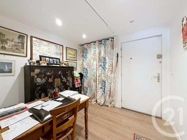 Appartement F3 à vendre  3 pièces - 78,36 m 2   ANTIBES  - 06