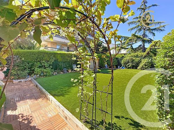 Appartement F3 à vendre  3 pièces - 78,36 m 2   ANTIBES  - 06