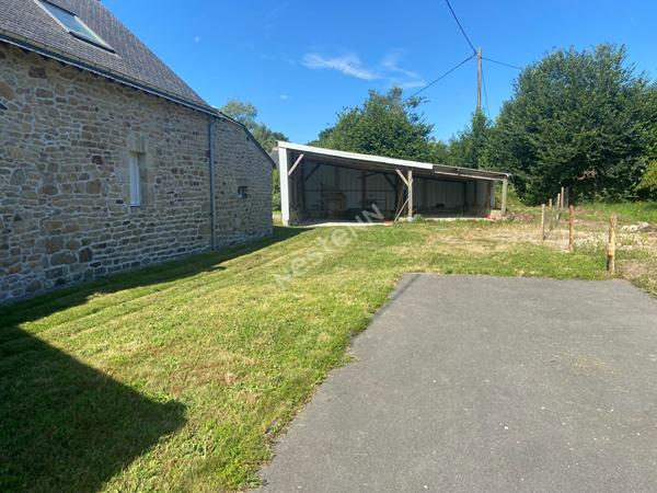 Longère en pierre rénovée à moins de 10 minutes de VANNES et d'AURAY